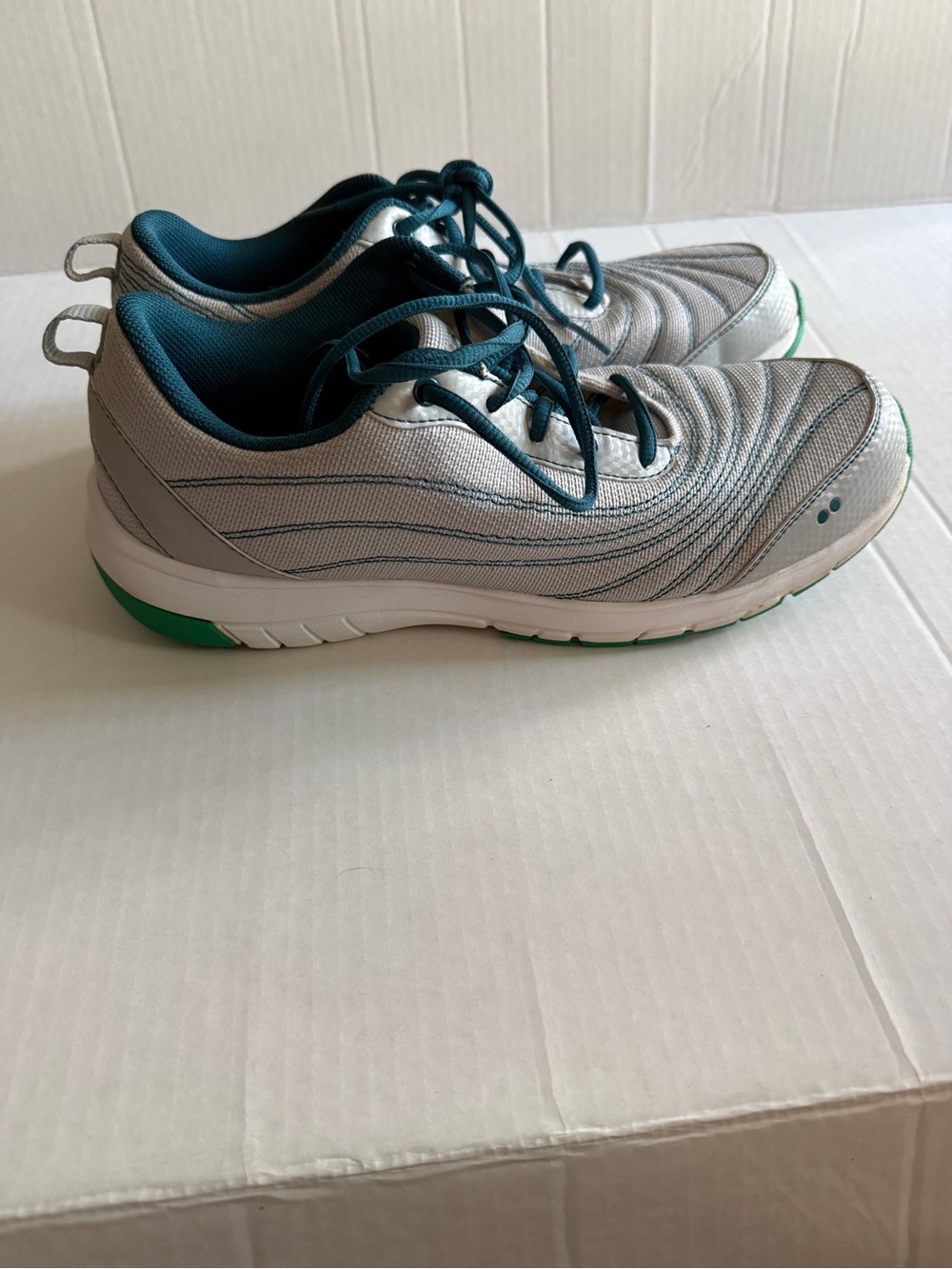 Ryka Women's Athletic Sneakers in Gray with Teal and Green - Picture 4 of 8